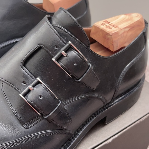 Bally Scribe premium leather shoes made in Switzerland.  10 size. Carefully used main image 7